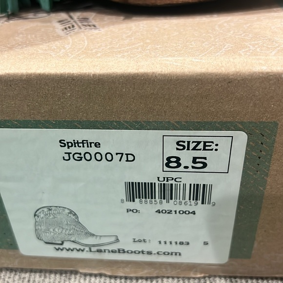 Junk Gypsy by Lane Spit fire fringe booties size 8.5 nwb - Picture 9 of 9